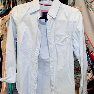 Long sleeve light blue dress shirt